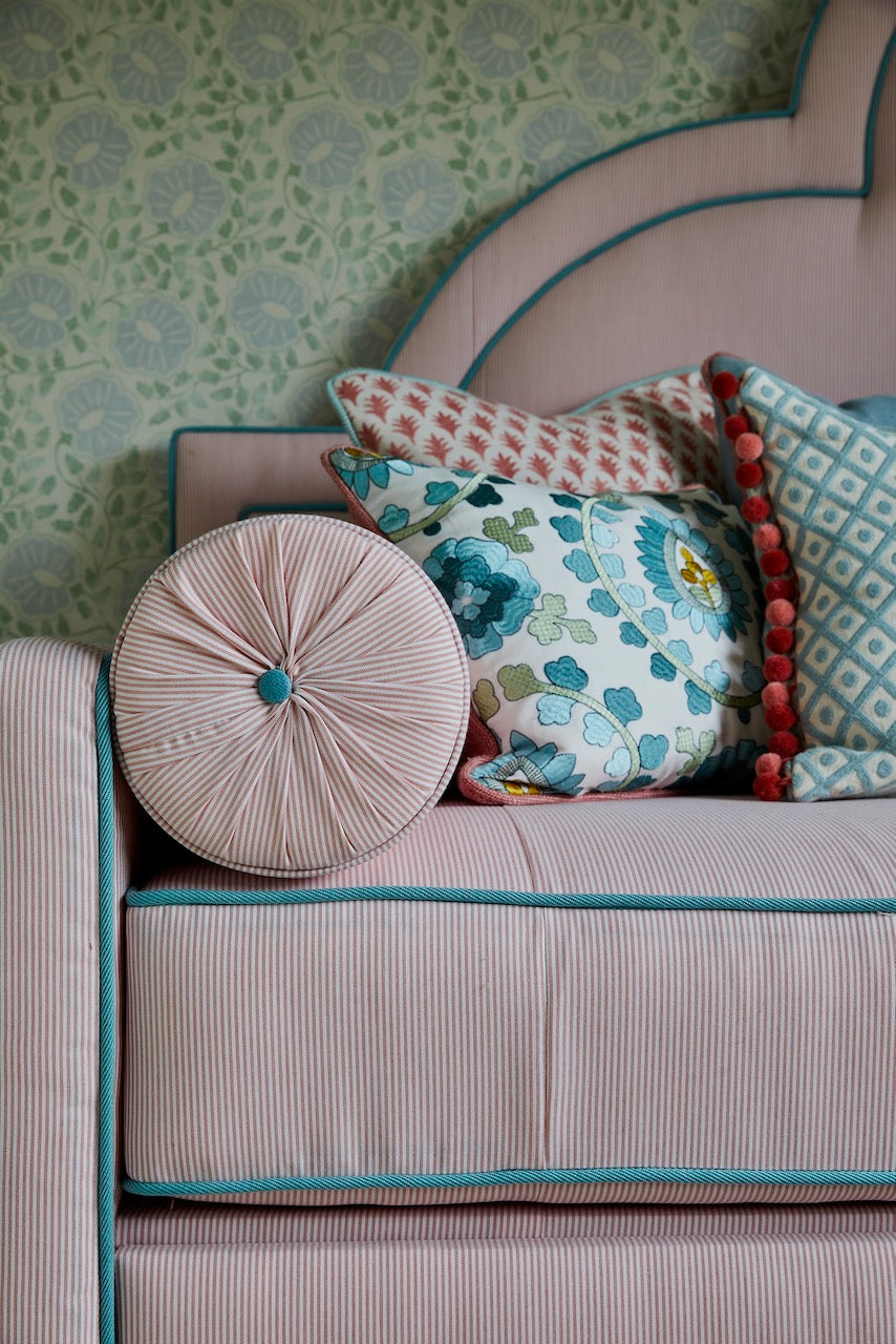 Laura Daybed