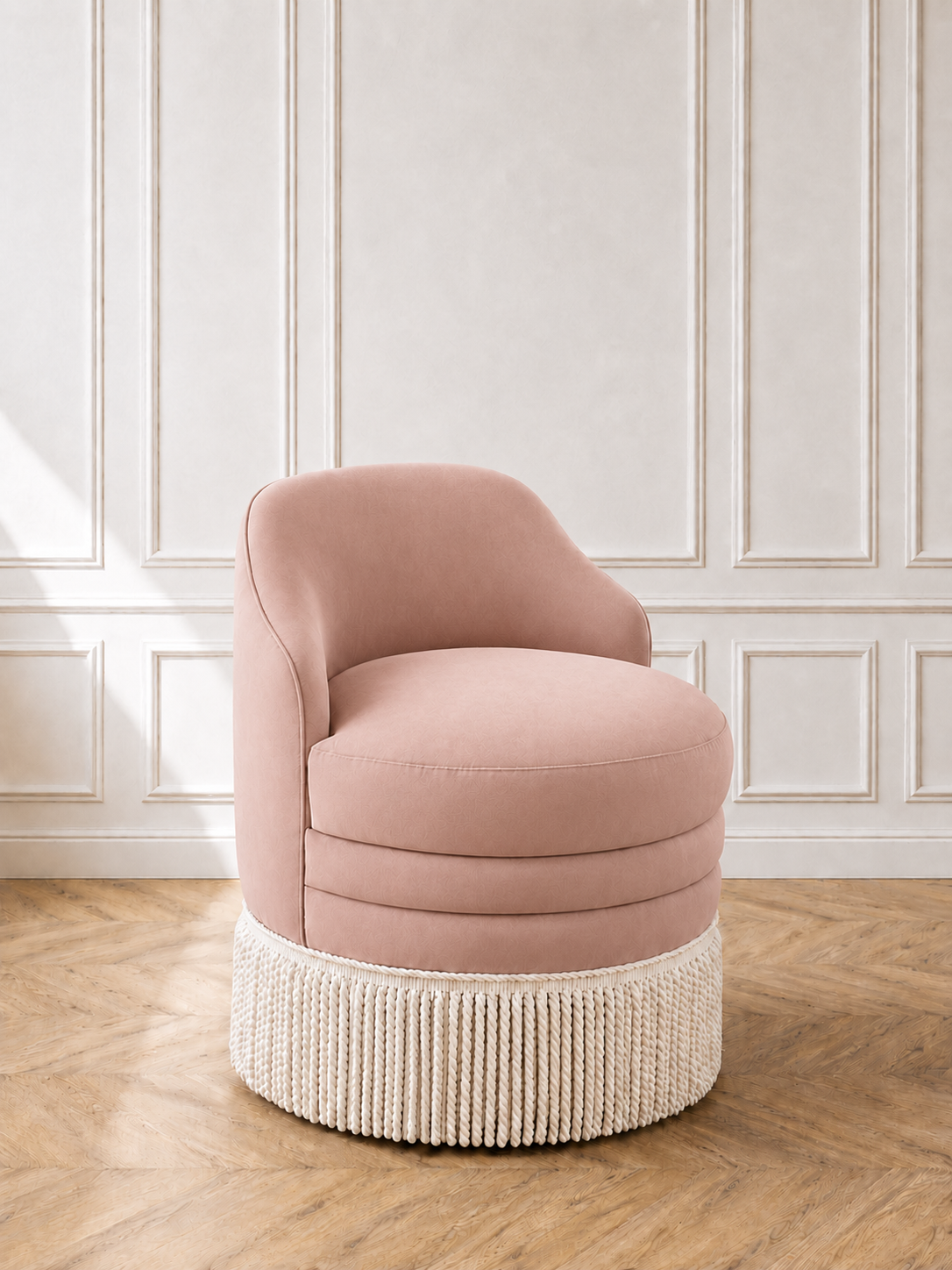 Leslie Stool