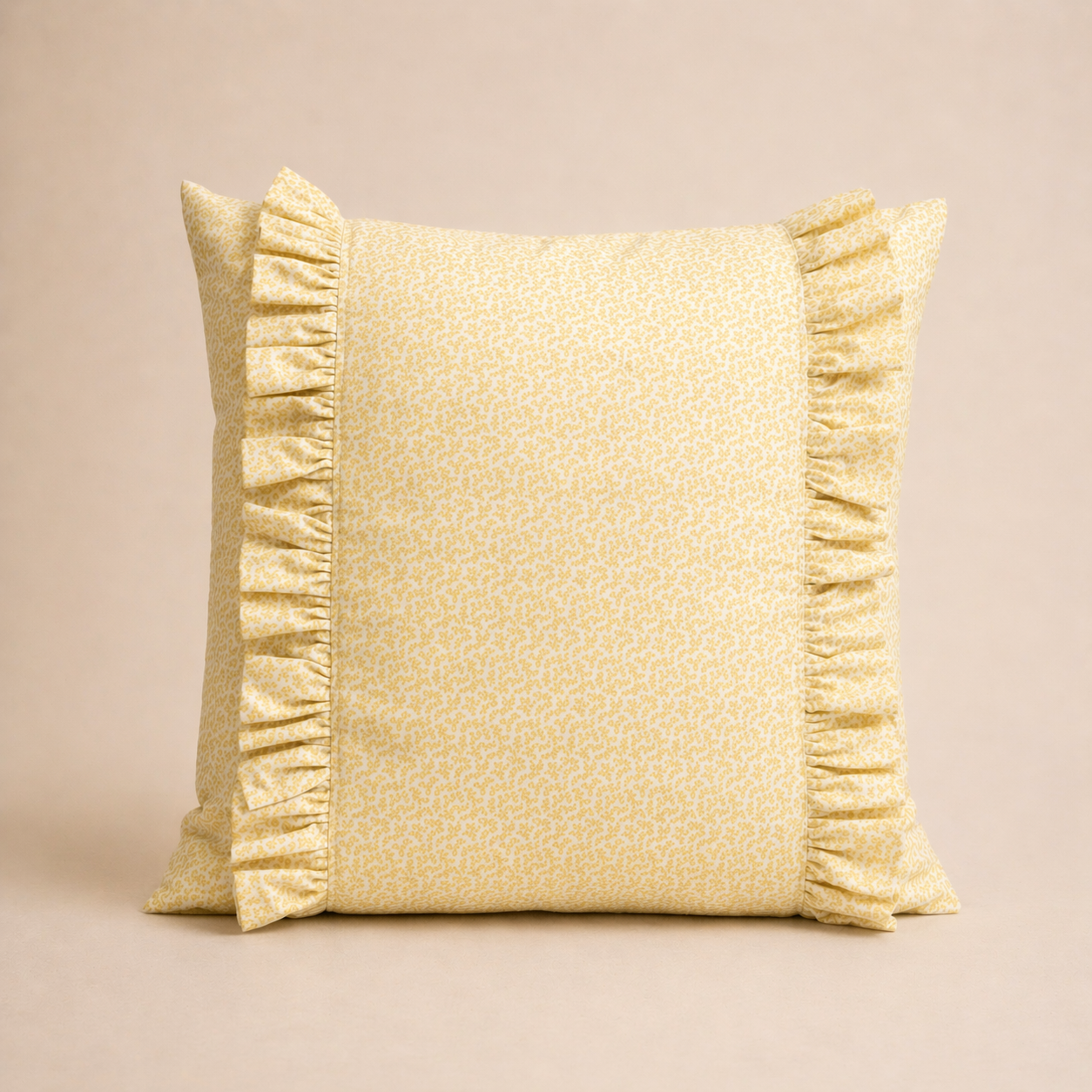 The Front Ruffle Cushion