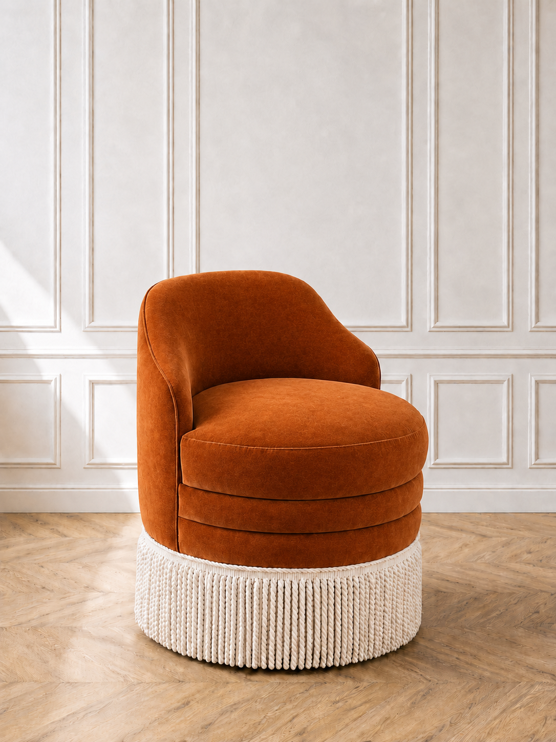 Leslie Stool