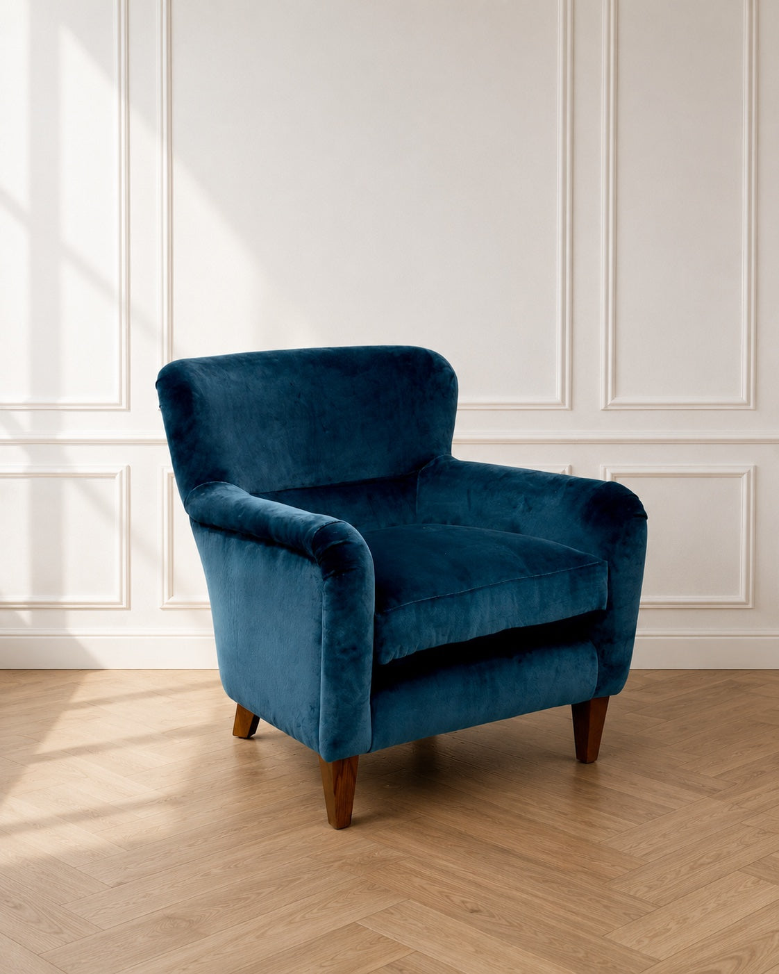 Maya Armchair
