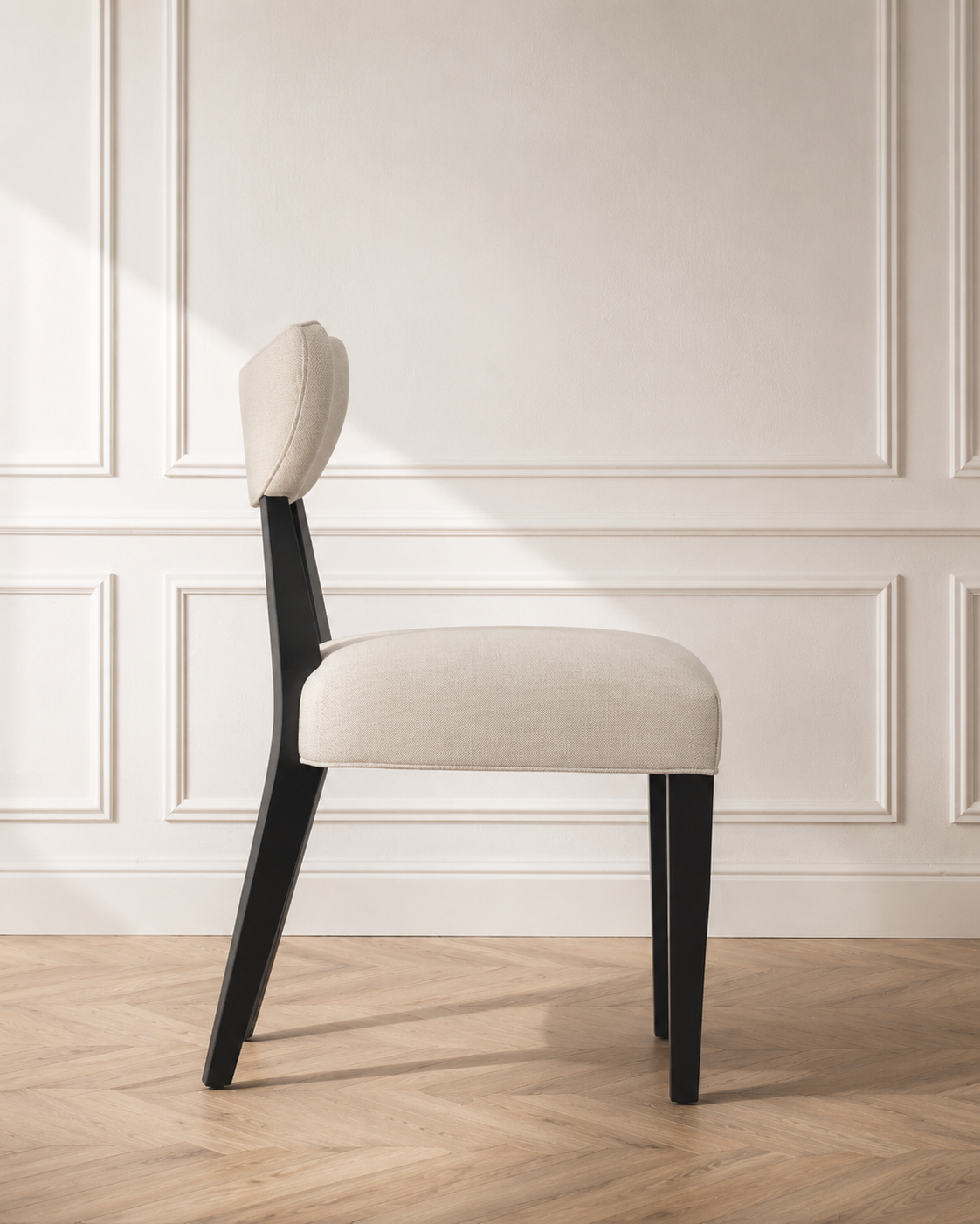 Evan Chair