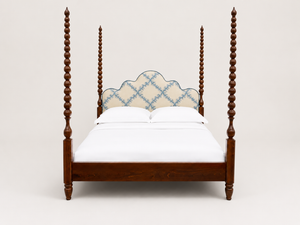 Scrolling Fern Frond – Azure